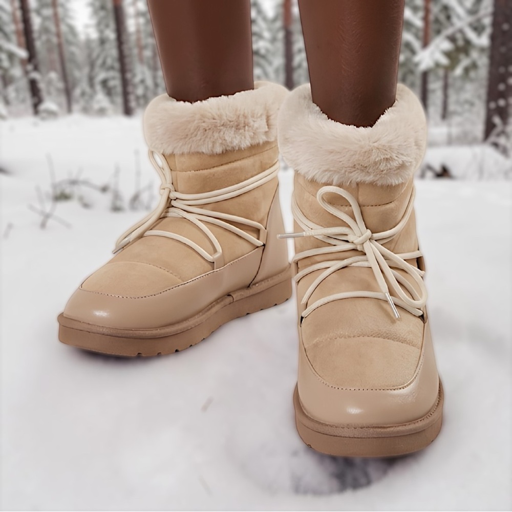 Aspen Women’s Puffy Faux-Shearling Vegan Lace Beige Boots Sz 8.5-9